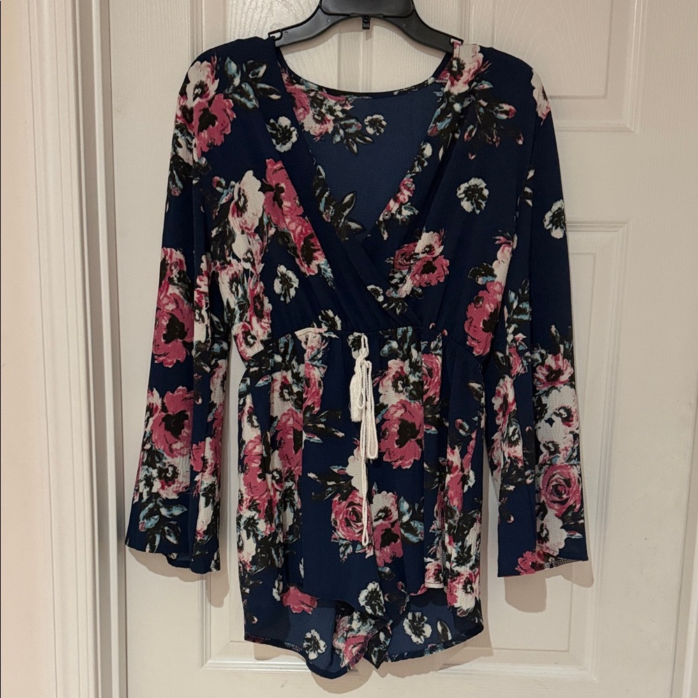 Floral V-Neck ROMPER Women's Top - Navy and Pink
